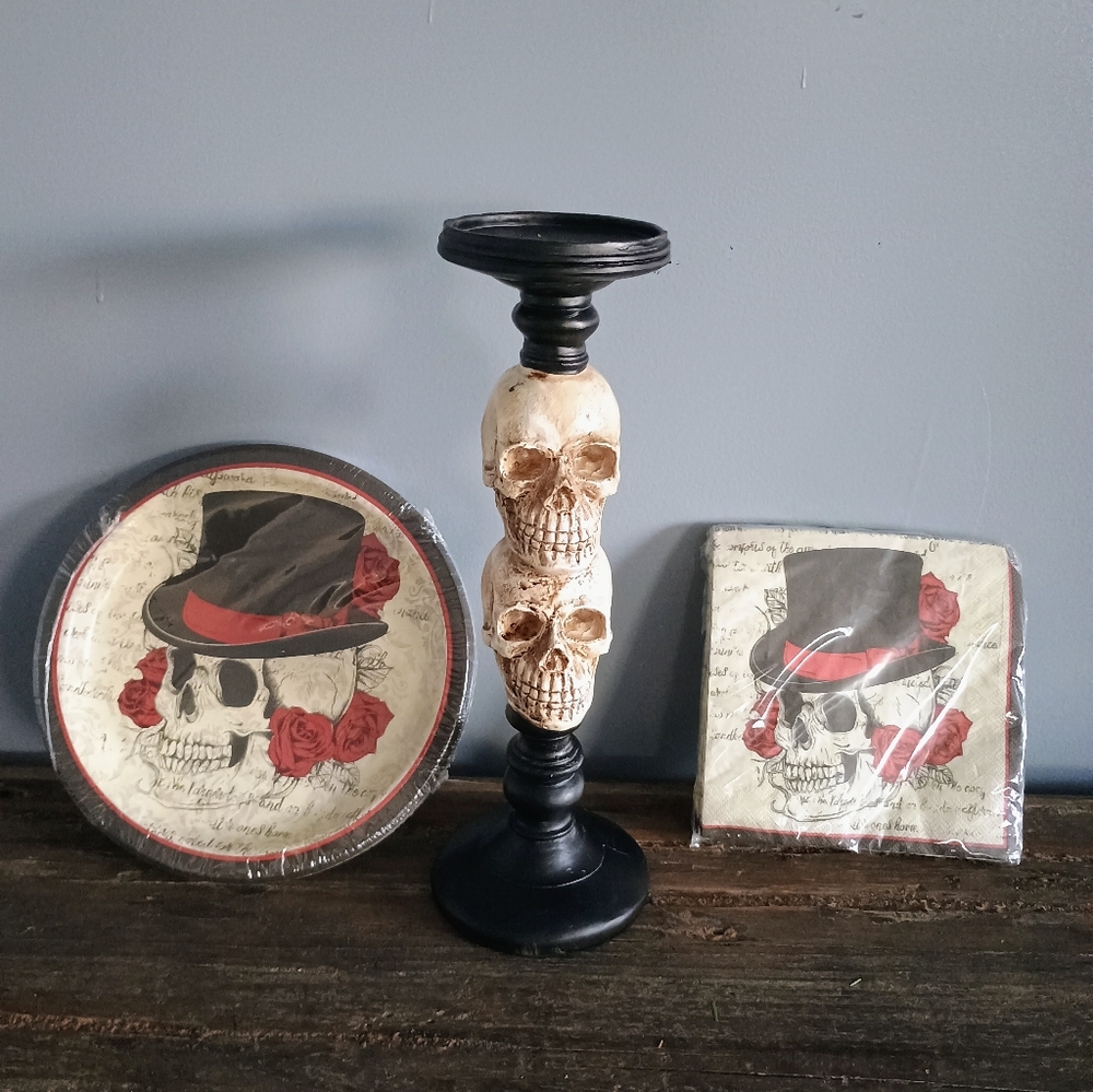 Halloween Decor Stacked Skull Candle Holder Bundle